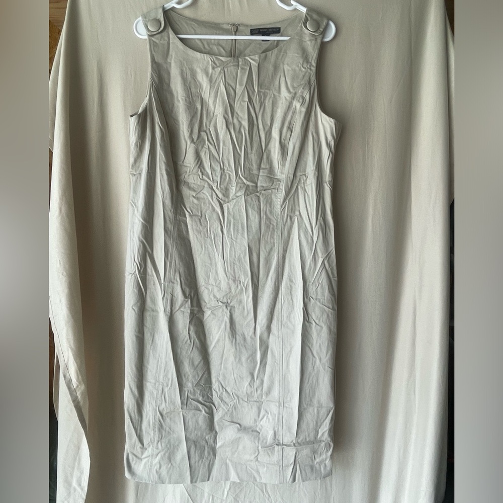 Brooks Brothers Gray Sleeveless Sheath Dress